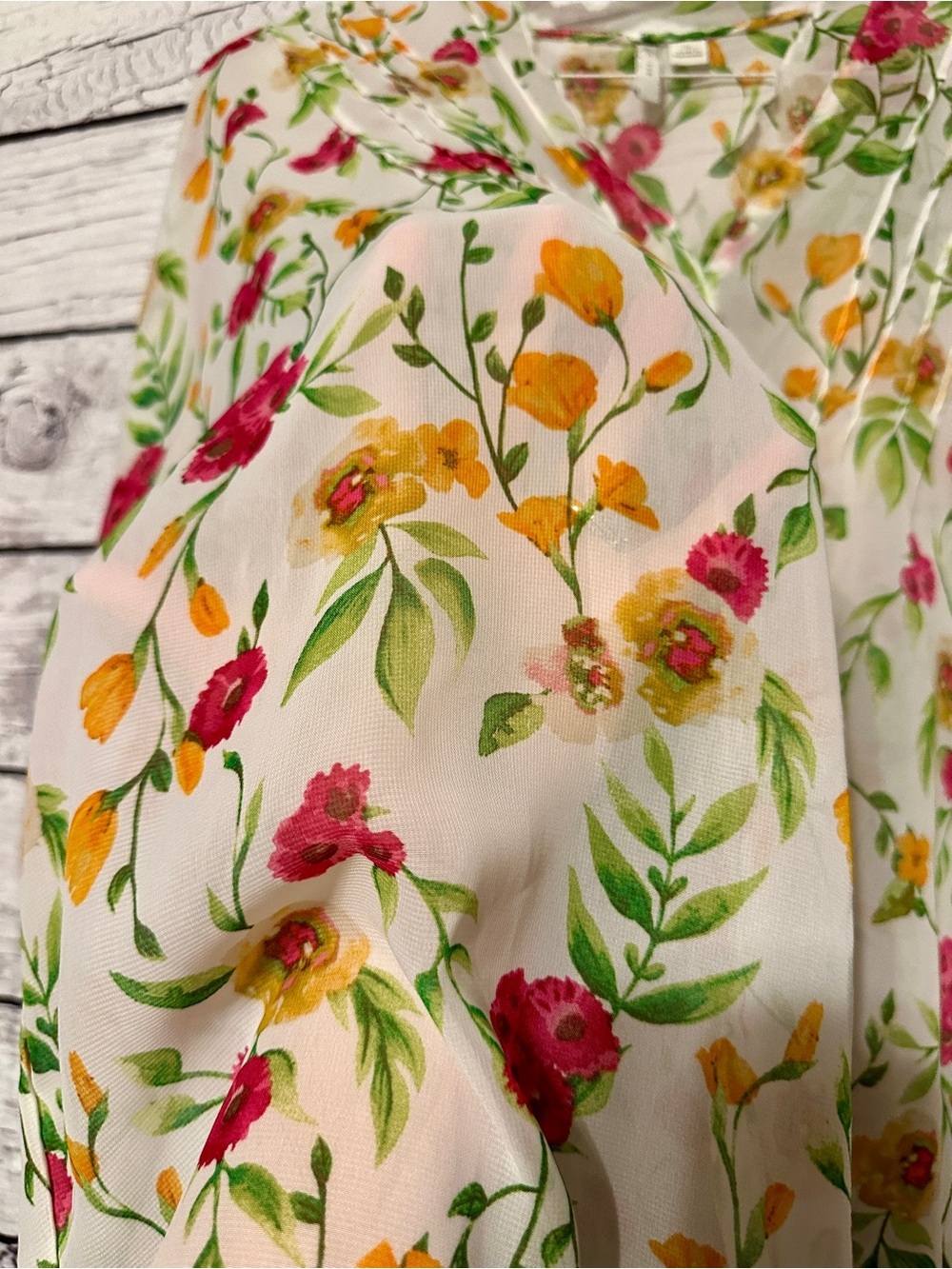 EST 1946 Floral Blouse XL Sheer Boho Top Lightweight Spring Summer - Picture 3 of 5